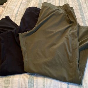 Eddie Bauer traveler pants set of 2